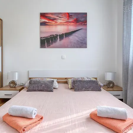 Apartament Borna *